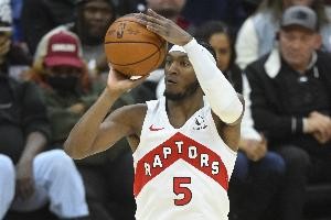 这也能领先？半场奎克利11中2&amp;巴恩斯10中3 猛龙领先奇才2分