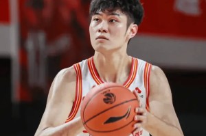 必赢下载-王浩然本赛季场均16.3分5.4篮板，却无缘国内球员最佳阵容